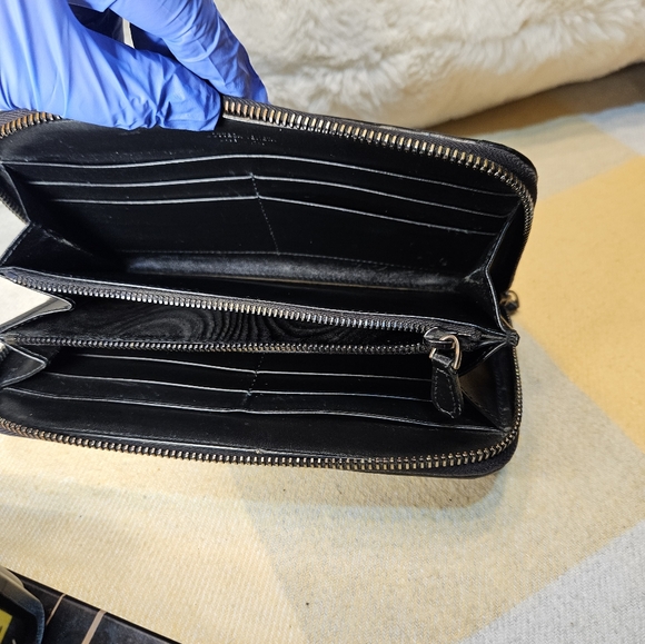 ￼￼Bottega Veneta Intrecciato Zip-Around Wallet (Vintage quality) - Picture 15 of 15